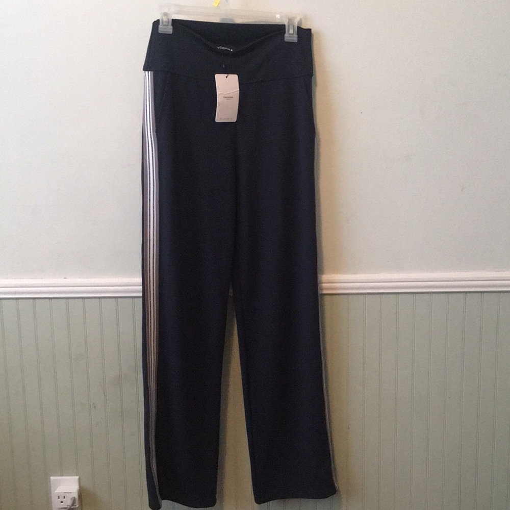 Dark blue yoga pants